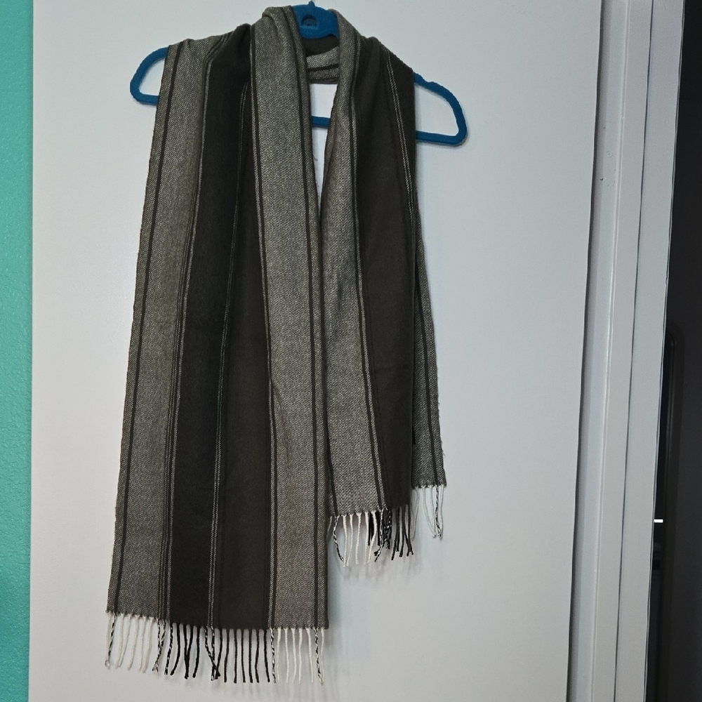 100% Cashmere Hand Tailored Made in Germany Black, Brown, and Gray Scarf 70"x12"
